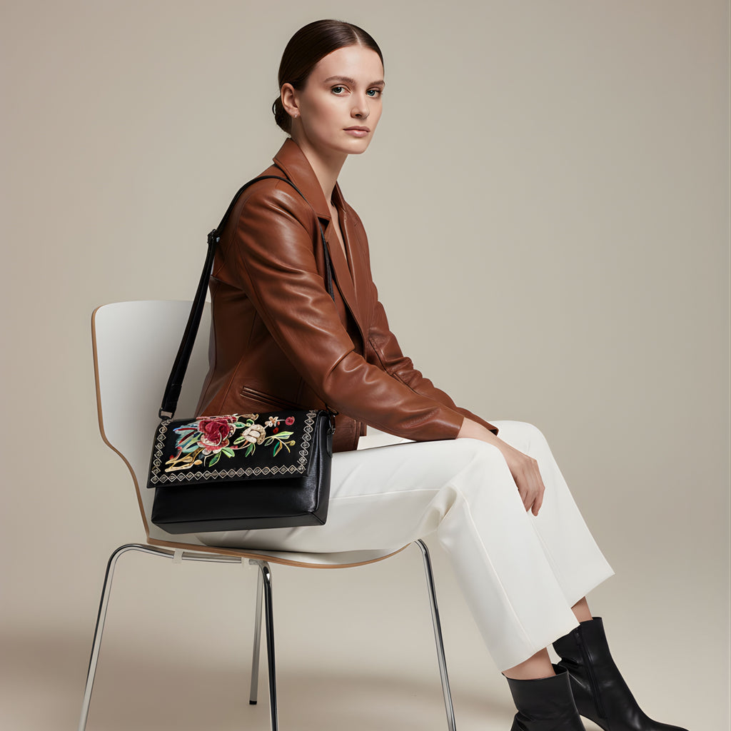 BLACK BLOOM LEATHER SHOULDER BAG